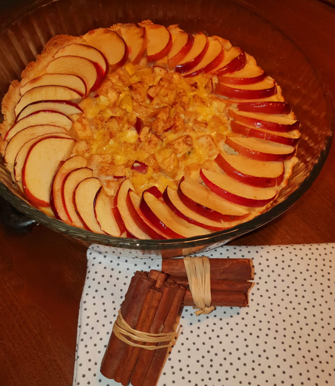 Rețetă Sănătoasă pentru Copii - Tartă Cu Mere Fără Zahăr